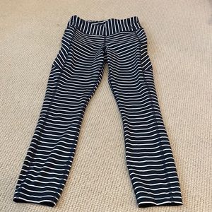 Athleta small navy white pants , side pockets w zipper